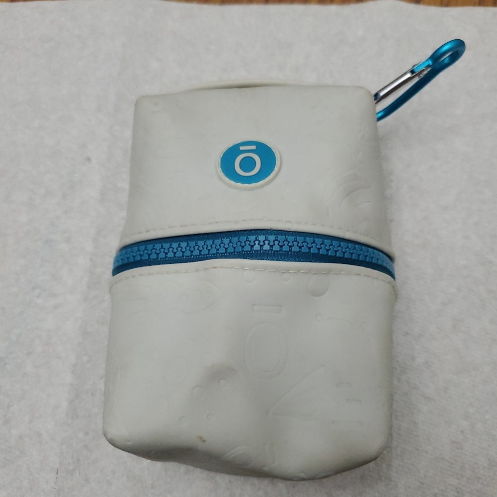 dōTERRA Kids Collection Essential Oil Travel Case Organizer - White/Blue